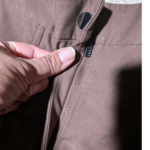 Lululemon Women's Brown Light Utilitech High Rise Utility Cargo Pants Sz 32 - Picture 3 of 5